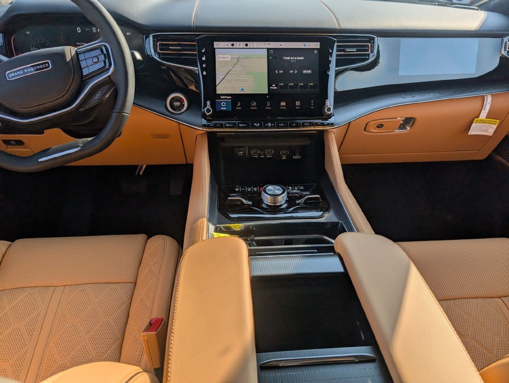 New 2026 Jeep Grand Wagoneer L Summit AWD/4WD image 22