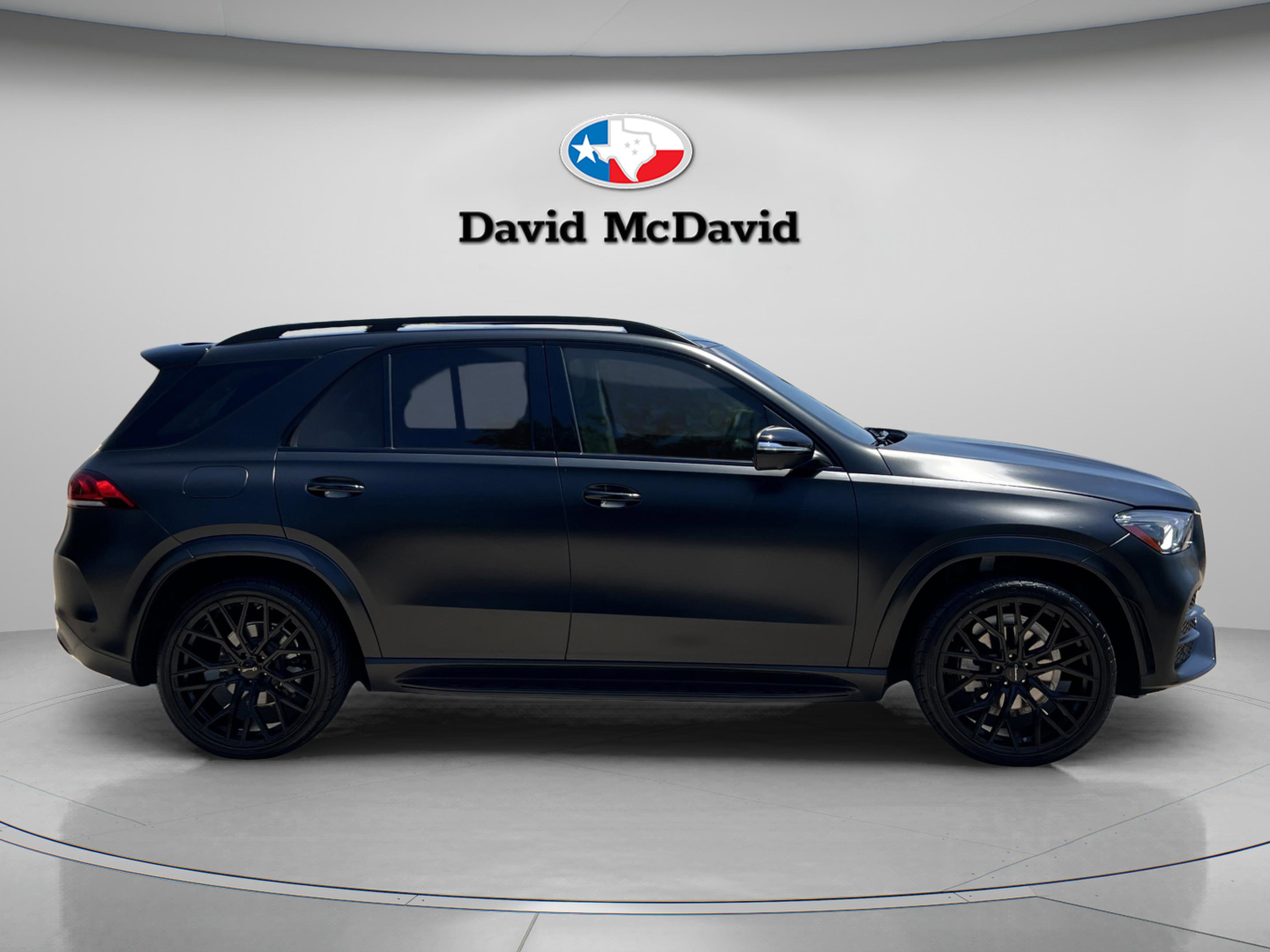 Used 2022 Mercedes-Benz GLE 350 w/ AMG Line Exterior image 8