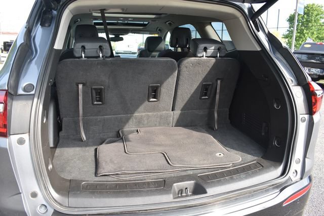 Used 2018 Buick Enclave Essence w/ Trailering Package FWD image 19