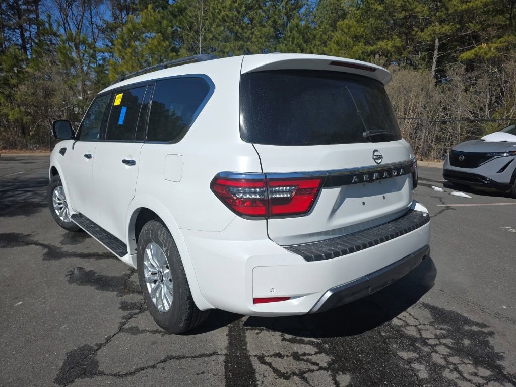 Used 2023 Nissan Armada SV image 11