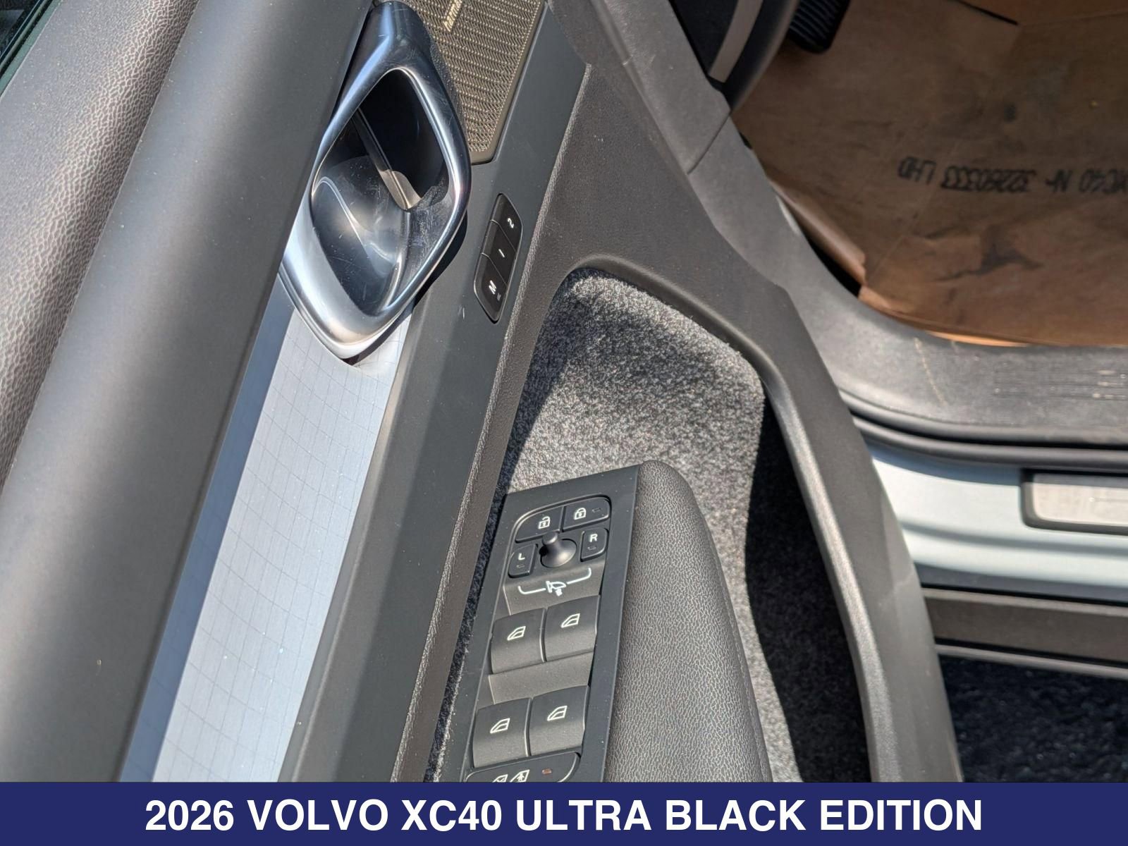 New 2026 Volvo XC40 B5 Ultra w/ Climate Package AWD/4WD image 9