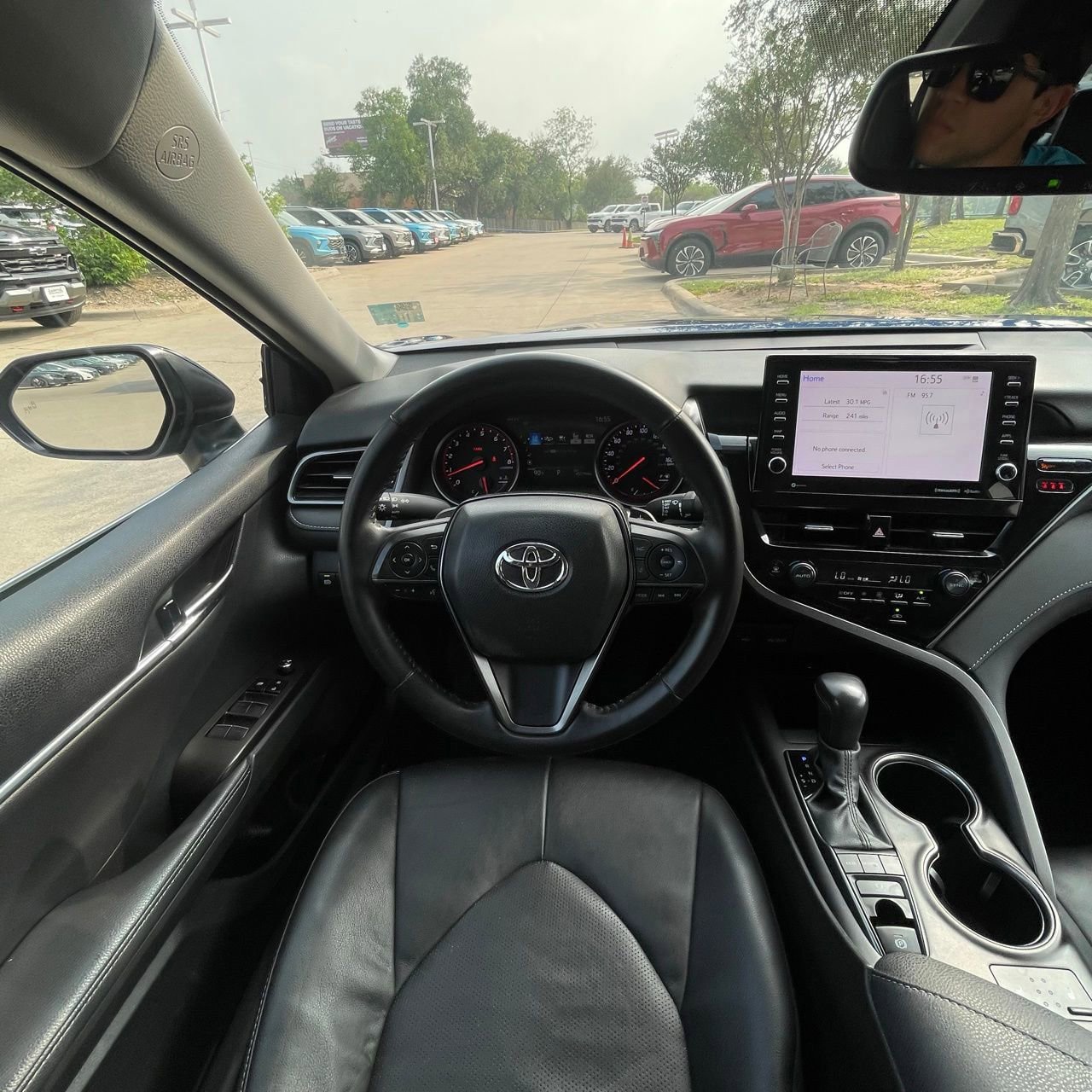 Used 2024 Toyota Camry XSE FWD image 12