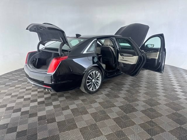 Used 2016 Cadillac CT6 Luxury AWD/4WD image 17