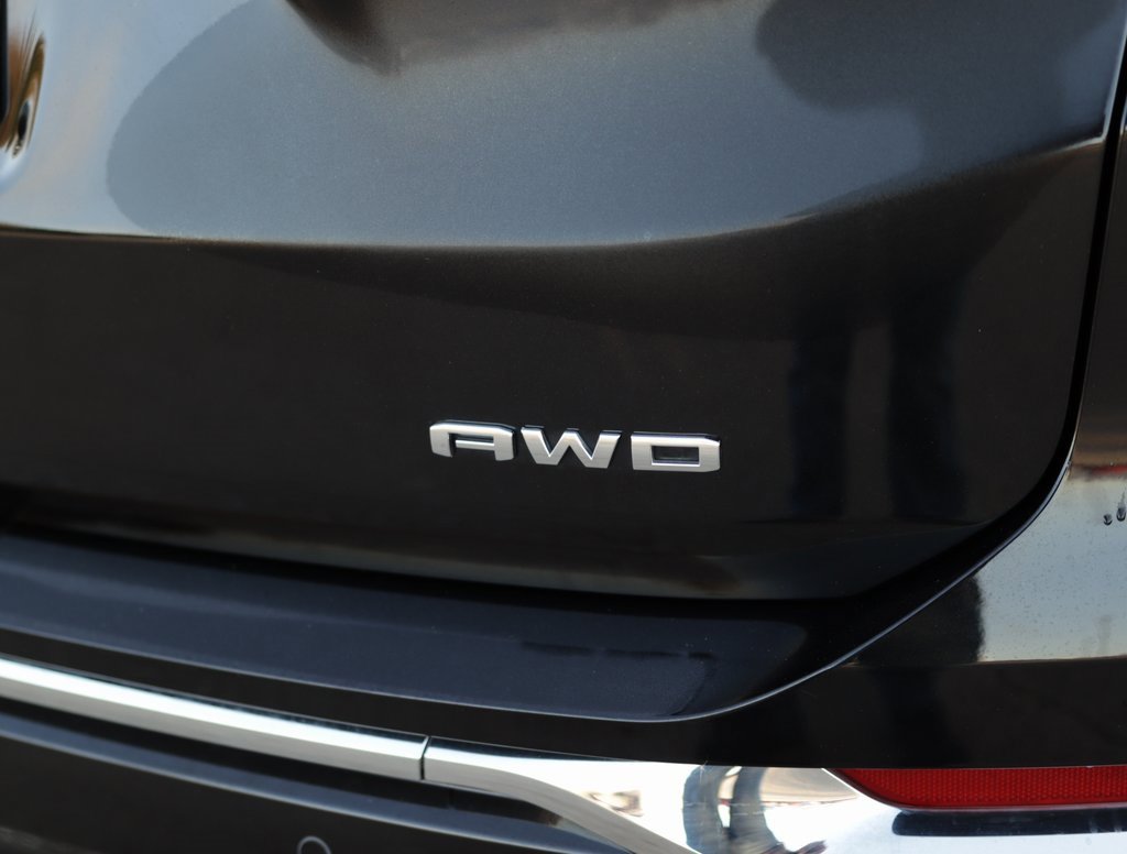 Used 2023 GMC Terrain Denali image 38