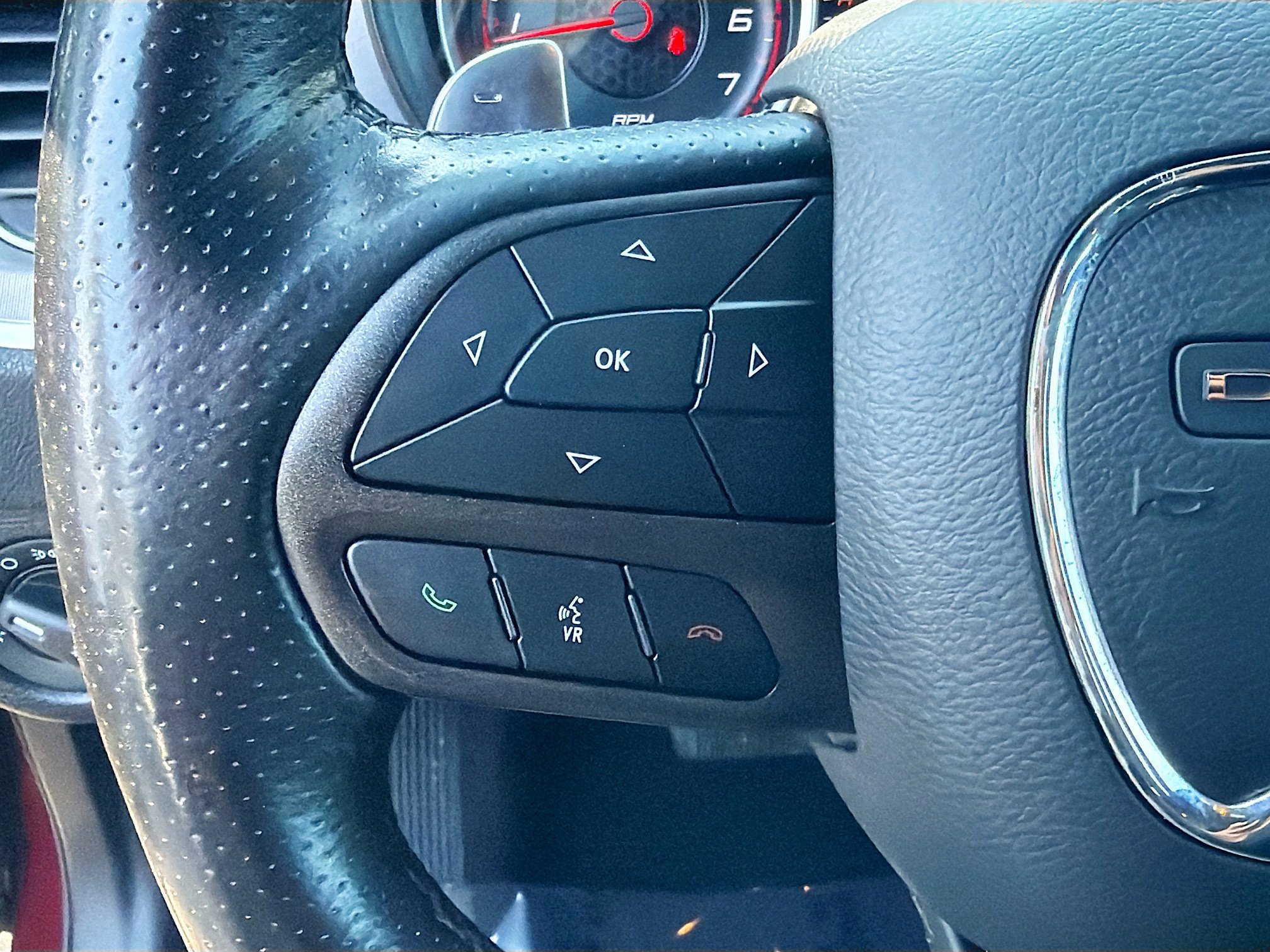 Used 2022 Dodge Charger SXT w/ Driver Convenience Group image 36