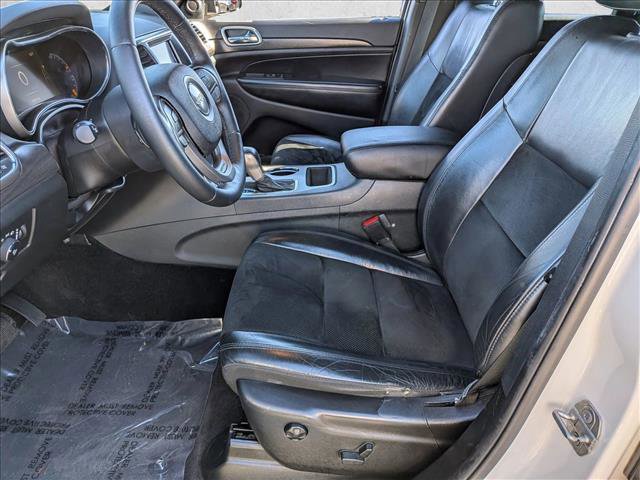 Used 2018 Jeep Grand Cherokee Altitude image 14