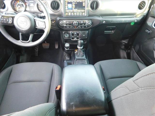 Used 2023 Jeep Wrangler Unlimited Sport AWD/4WD image 24