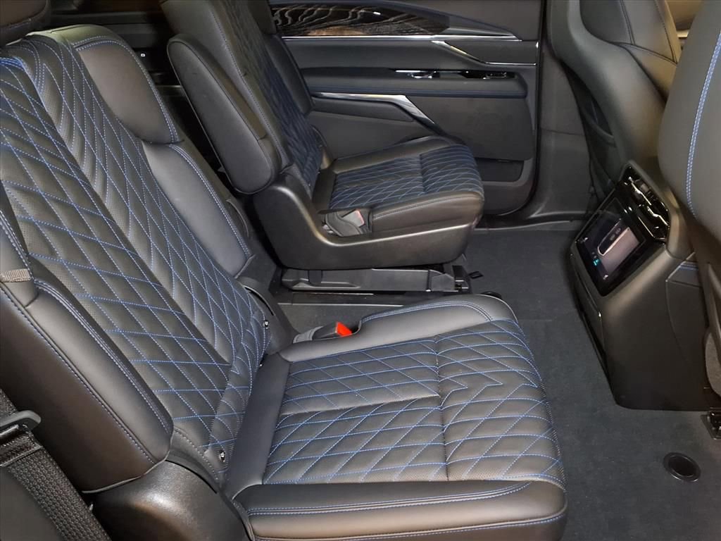 New 2026 Cadillac Escalade IQ Sport 1 AWD/4WD image 18