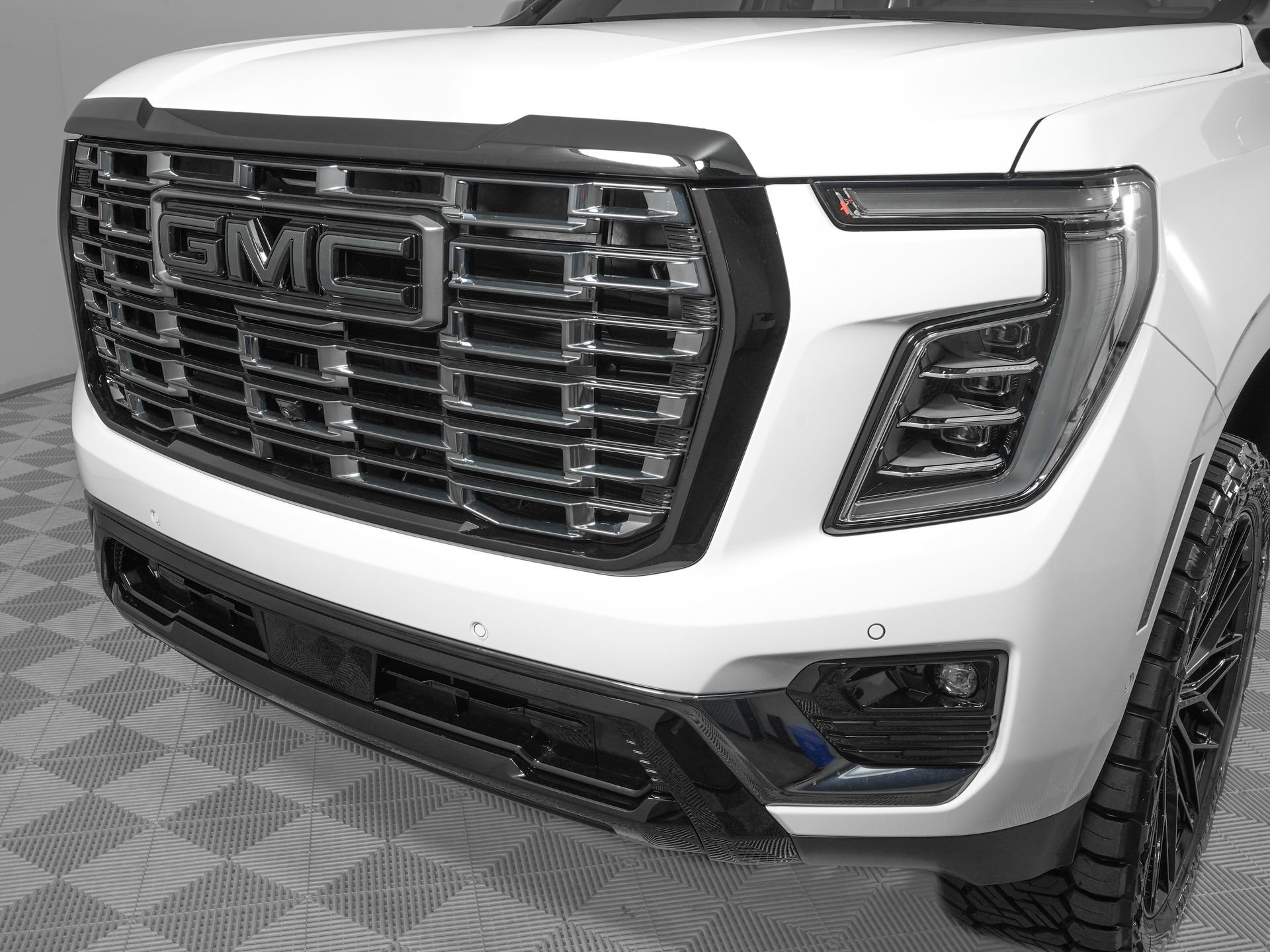 Used 2026 GMC Yukon XL Denali Ultimate AWD/4WD image 35