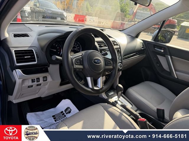 Used 2017 Subaru Forester 2.5i Limited AWD/4WD image 10