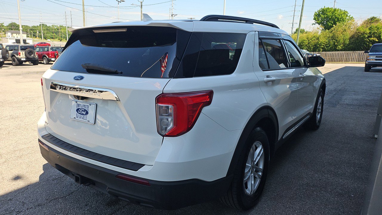 Used 2022 Ford Explorer XLT w/ Class IV Trailer Tow Package RWD image 5
