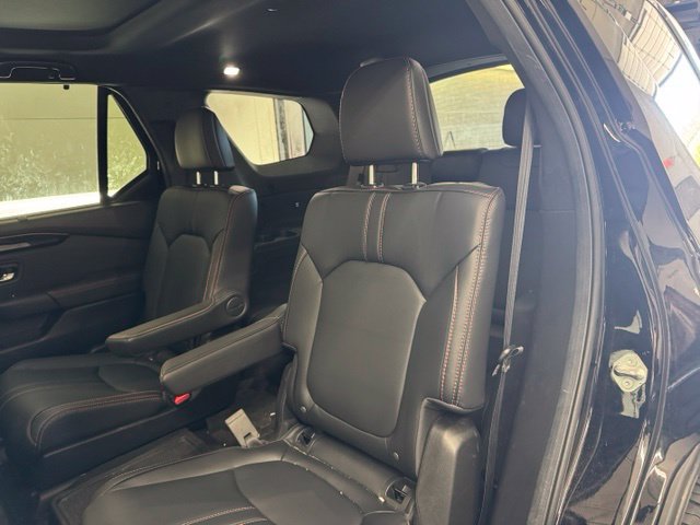 Used 2025 Honda Pilot TrailSport image 17