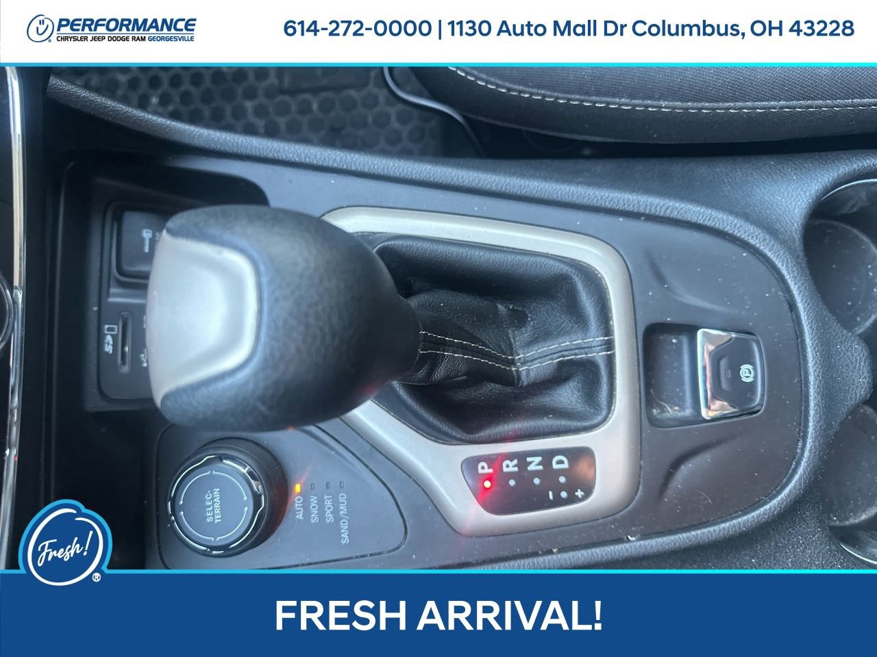 Used 2016 Jeep Cherokee Latitude w/ Cold Weather Group image 22