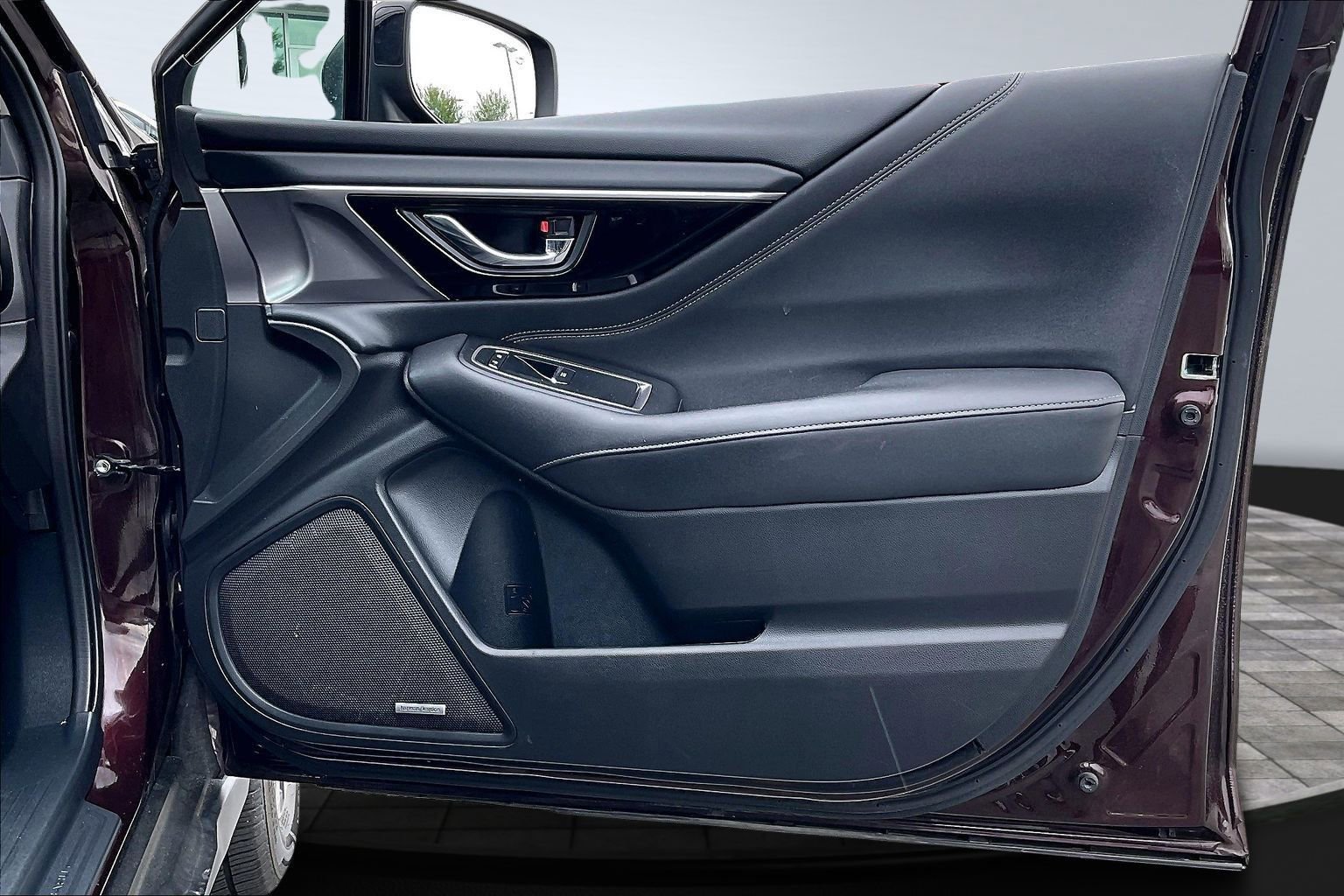 Used 2024 Subaru Outback Limited AWD/4WD image 17