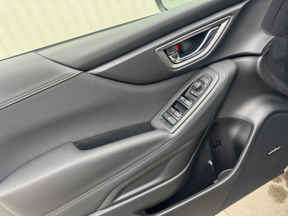 Used 2024 Subaru Forester Premium image 36