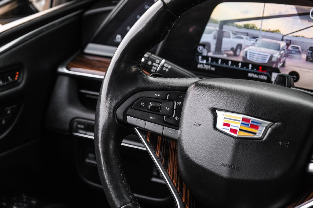 Used 2023 Cadillac Escalade ESV Premium Luxury RWD image 14