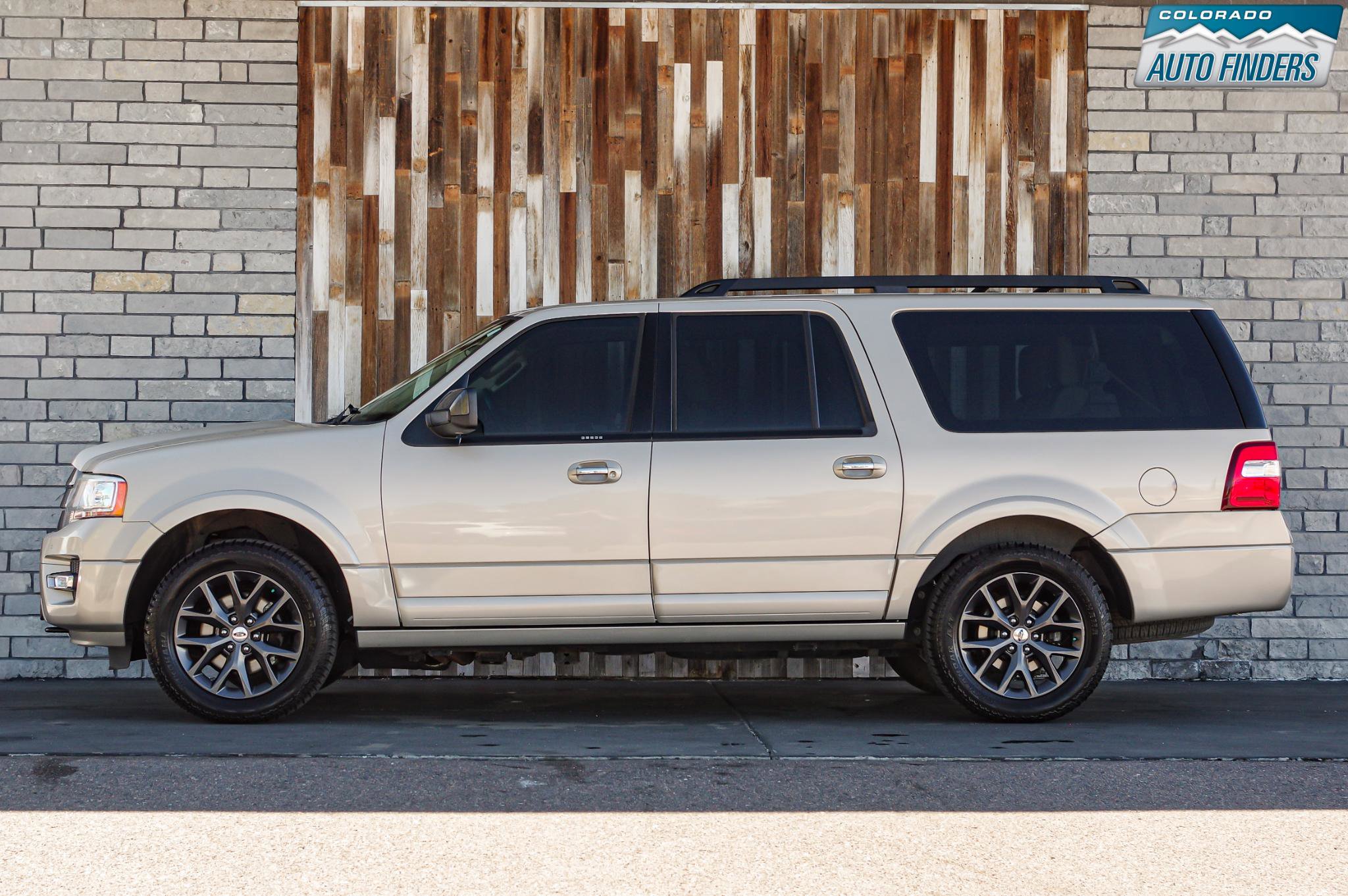 Used 2017 Ford Expedition EL Limited w/ Equipment Group 301A image 3