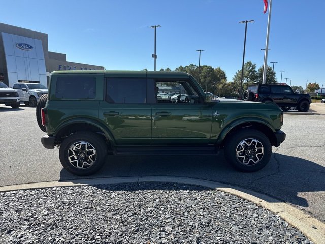 New 2025 Ford Bronco Outer Banks image 12