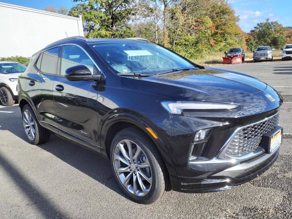 Certified 2024 Buick Encore GX Avenir w/ Avenir Convenience Package image 1