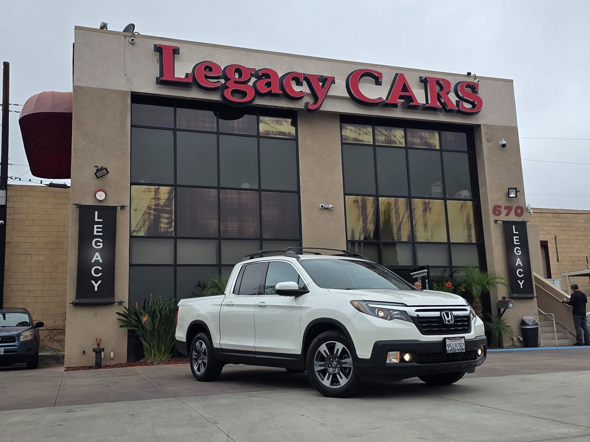 Used 2017 Honda Ridgeline RTL image 2