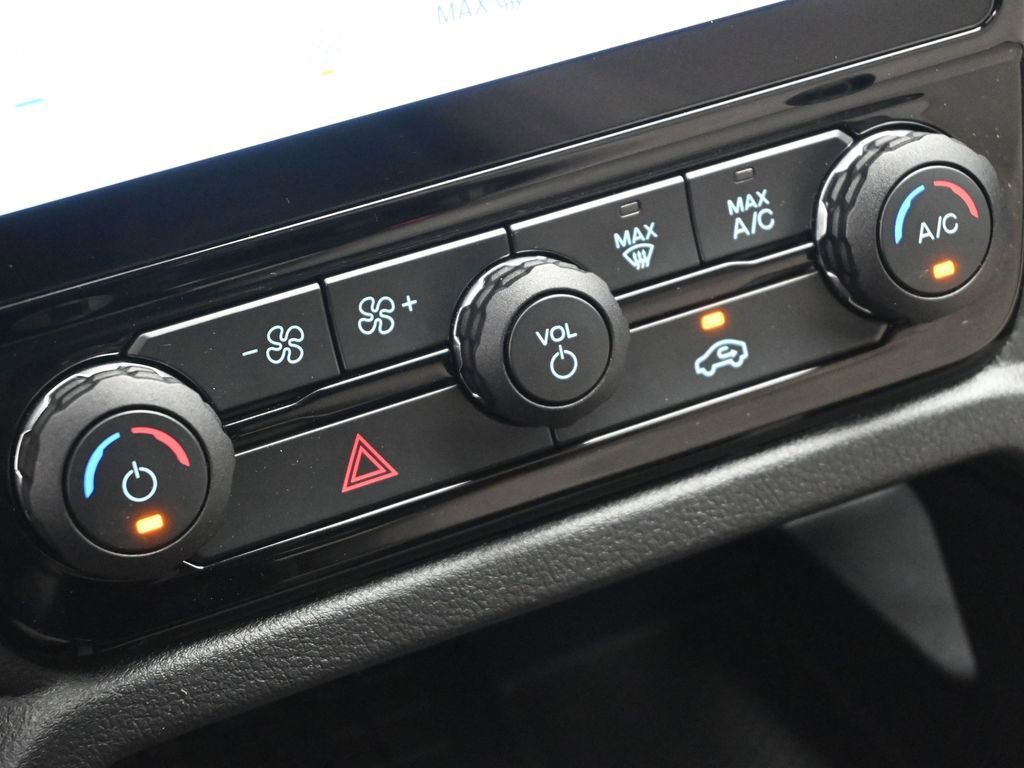 Used 2025 Ford Ranger XLT image 16