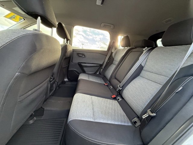 Certified 2021 Nissan Rogue S image 15