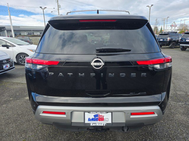 Used 2024 Nissan Pathfinder SL w/ SL Premium Package image 4