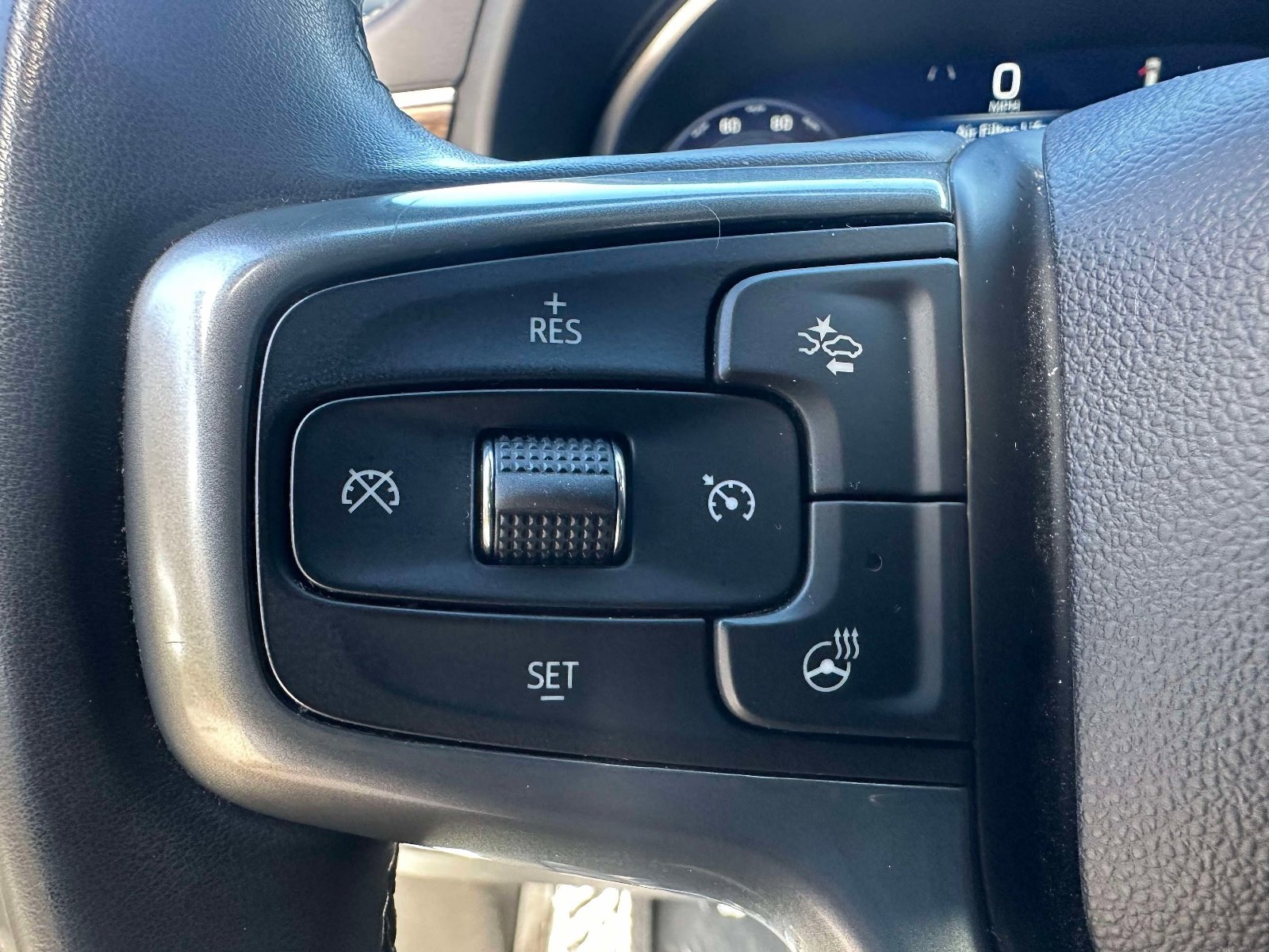 Certified 2023 Chevrolet Suburban Premier image 19