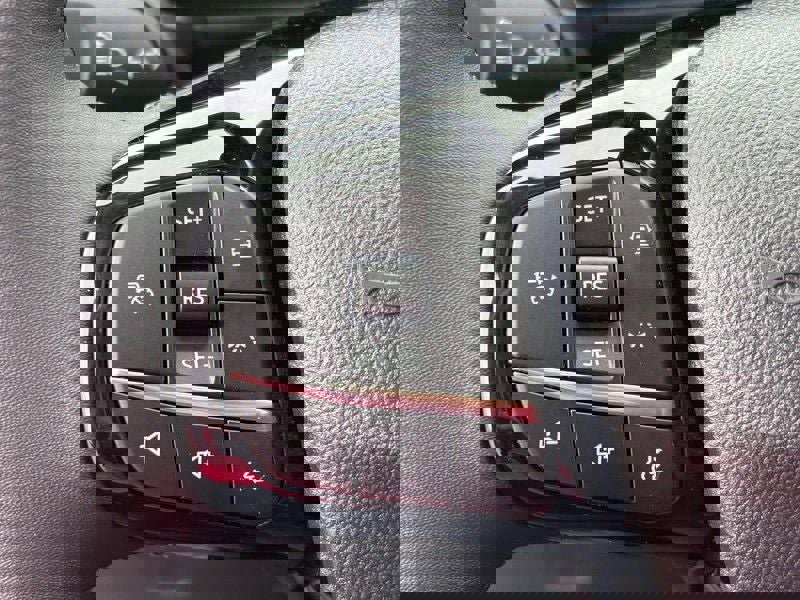 Used 2025 Ford Escape Platinum image 17