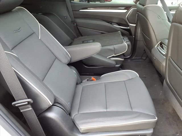 New 2026 Cadillac Escalade Luxury w/ Touring Package image 23