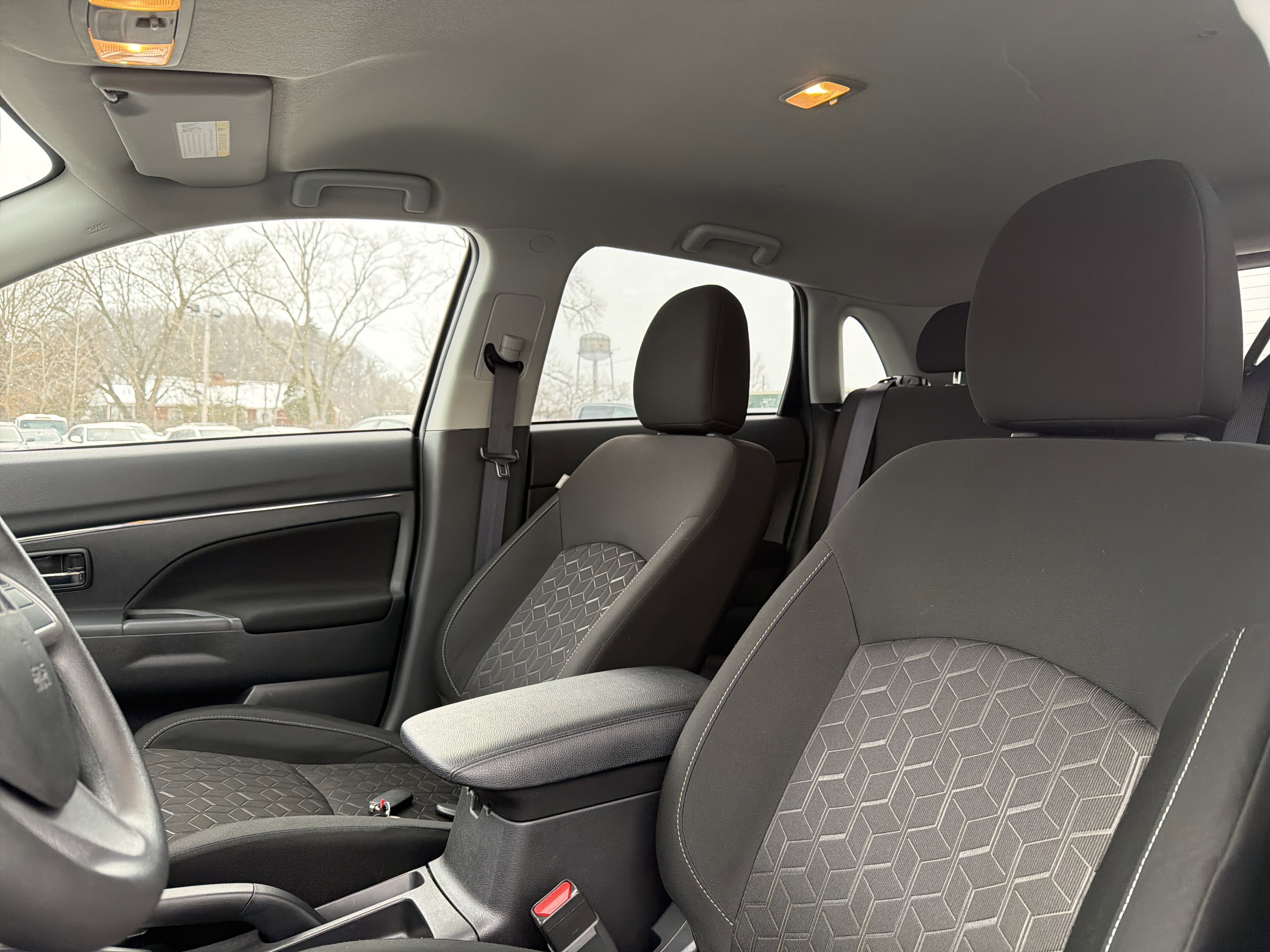 Used 2024 Mitsubishi Outlander Sport ES image 24