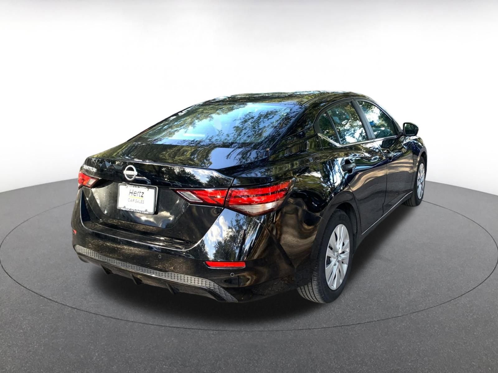 Used 2025 Nissan Sentra S image 7