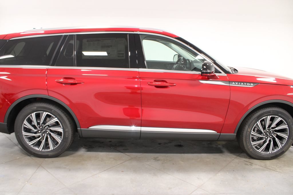 New 2026 Lincoln Aviator 2WD image 10