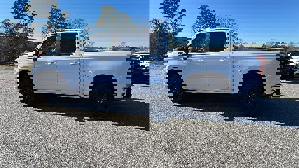 New 2026 Chevrolet Silverado 1500 RST w/ RST All Star Premium Package image 8