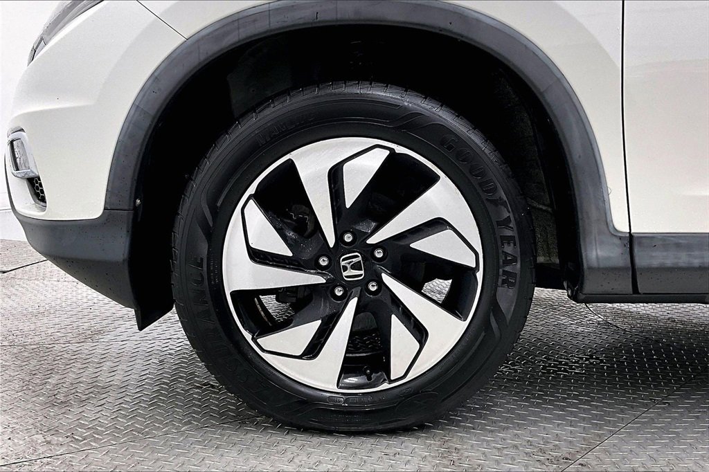 Used 2016 Honda CR-V Touring image 8