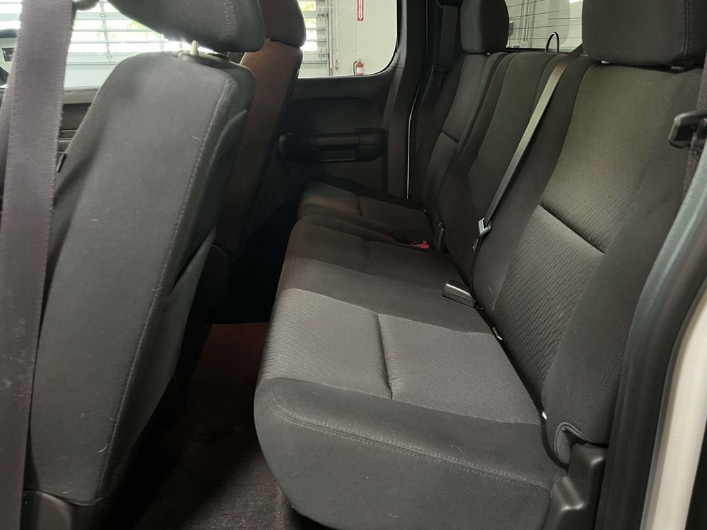 Used 2013 Chevrolet Silverado 1500 LT w/ All-Star Edition AWD/4WD image 11