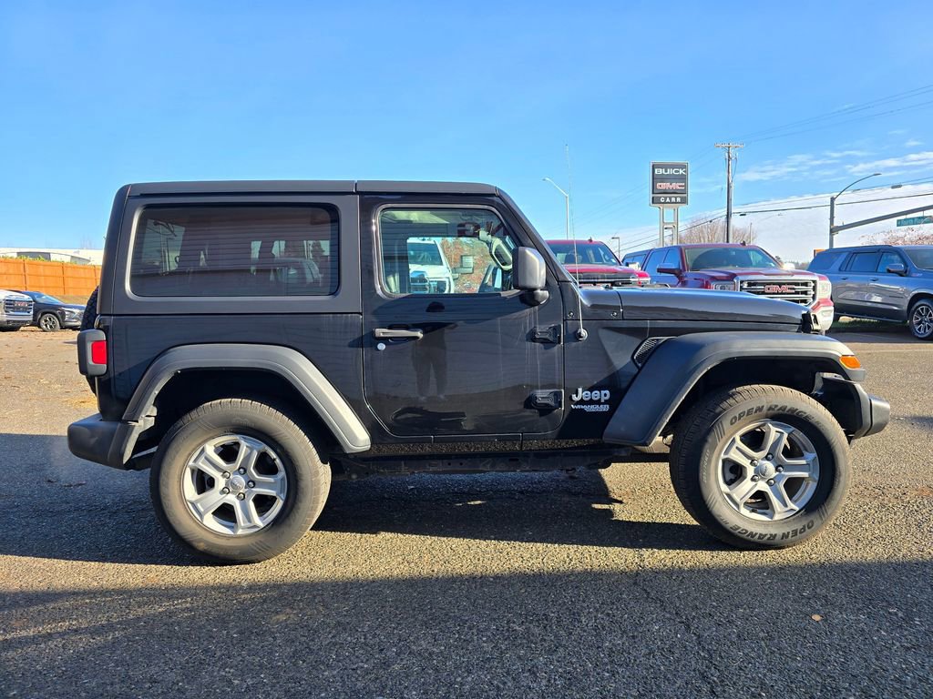 Used 2018 Jeep Wrangler Sport S image 33