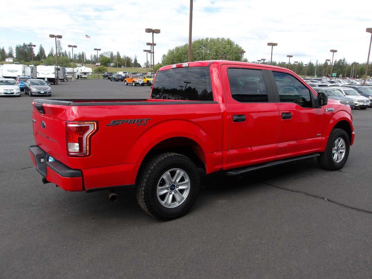Used 2017 Ford F150 XL w/ Equipment Group 101A Mid AWD/4WD image 5