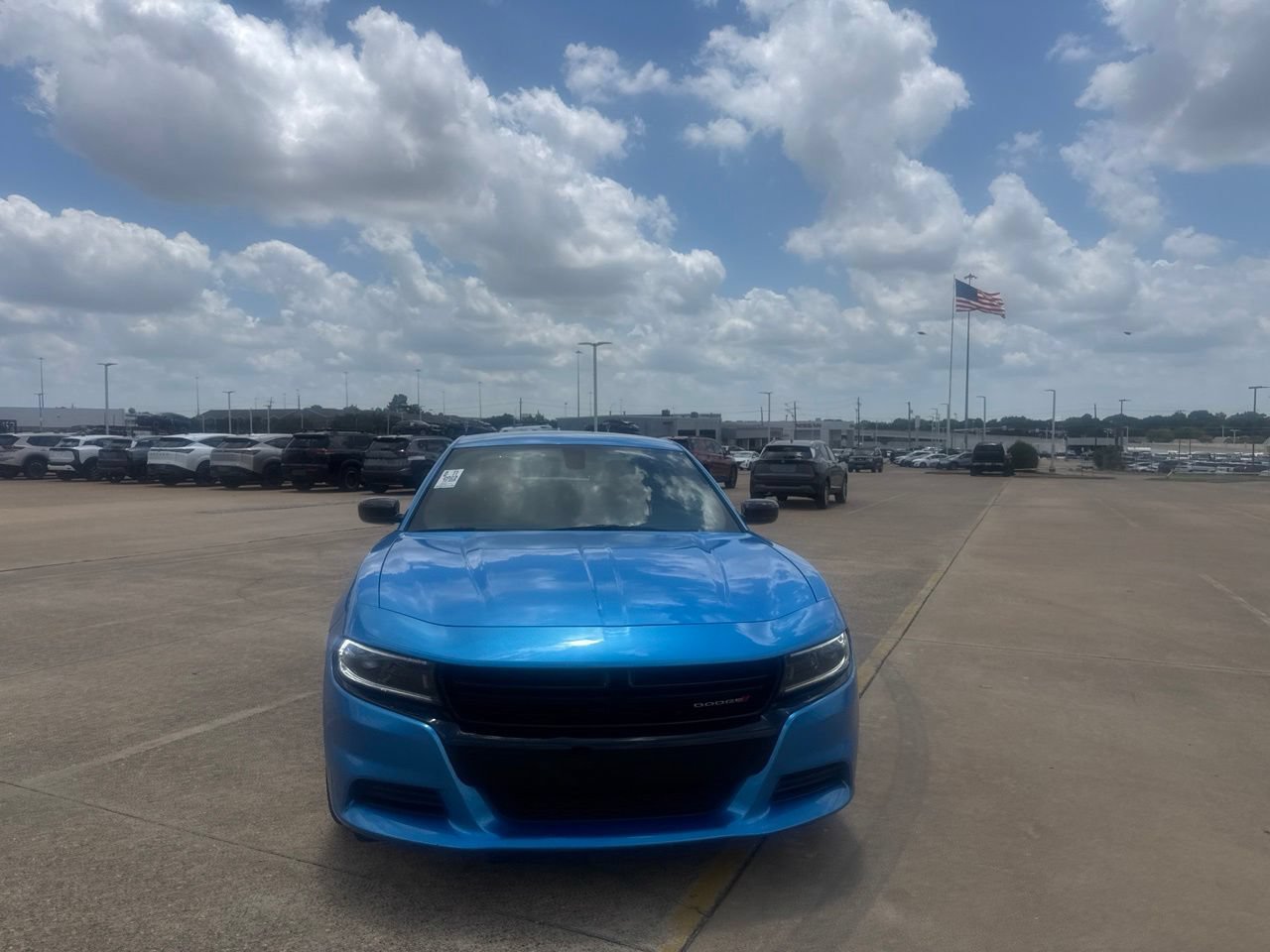 Used 2023 Dodge Charger SXT w/ Blacktop Package RWD image 4