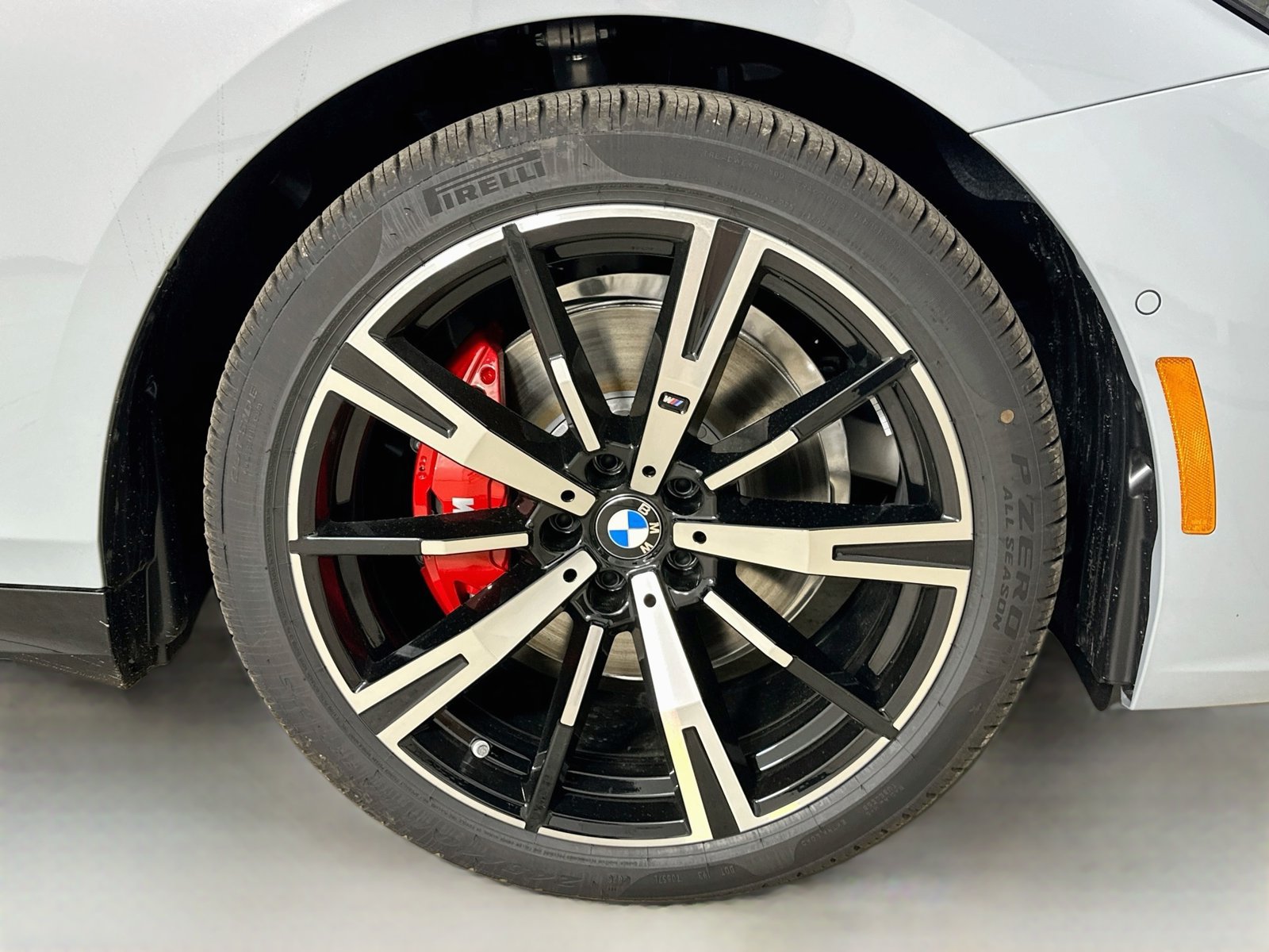 New 2027 BMW 530i xDrive w/ M Sport Package AWD/4WD image 10