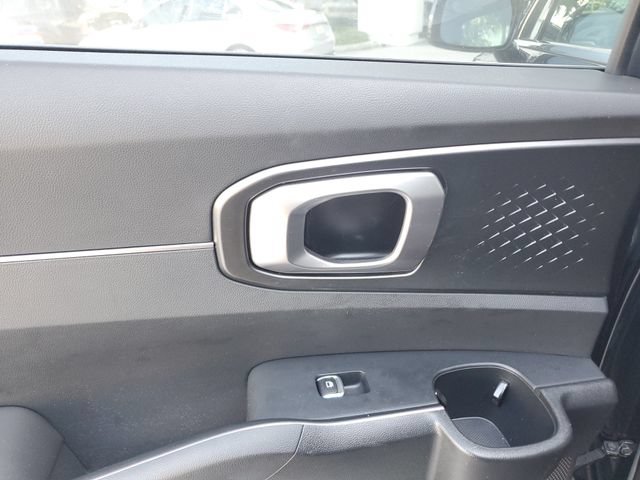 Certified 2023 Kia Sorento EX AWD/4WD image 12