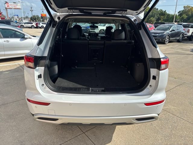 Used 2024 Mitsubishi Outlander SE FWD image 8