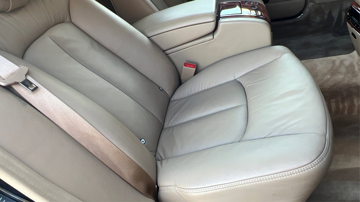 Used 2004 Maybach 57 sedan image 43