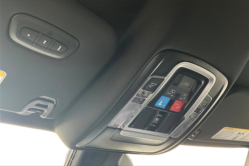New 2026 RAM 1500 Rebel w/ Rebel Level 2 Equipment Group image 29