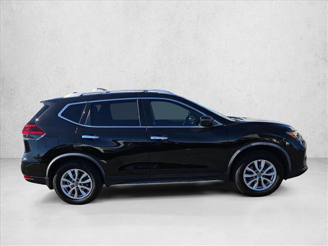Used 2020 Nissan Rogue SV video 4