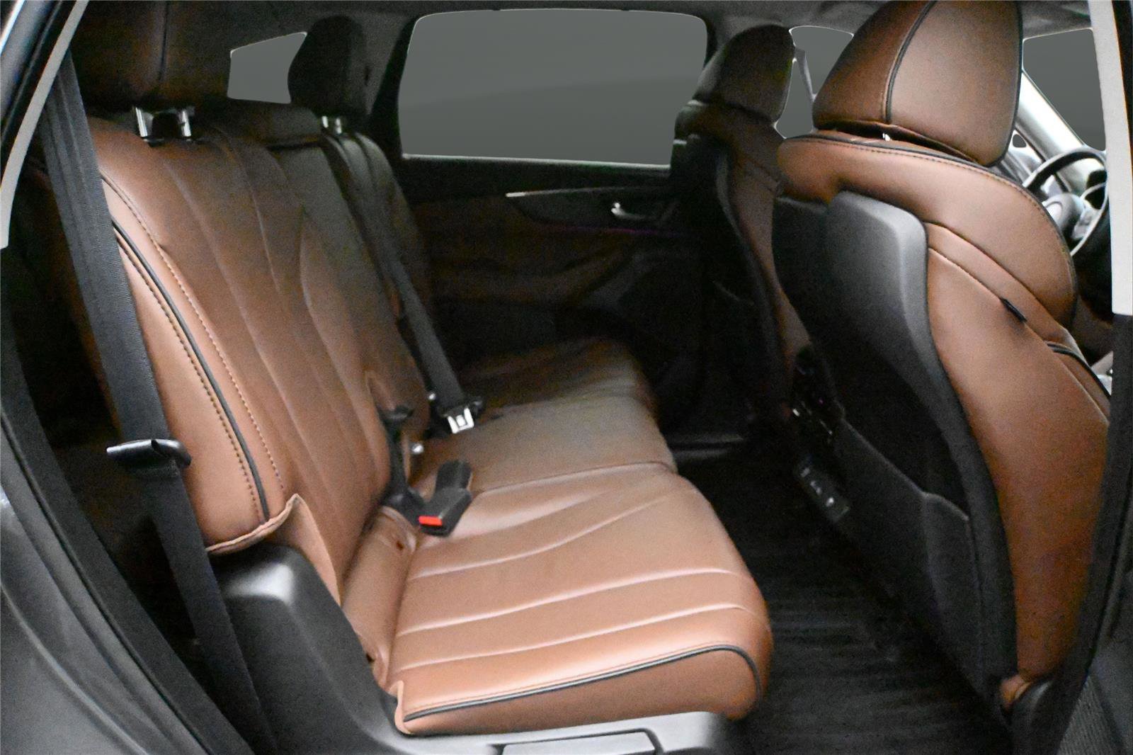 Certified 2024 Acura MDX SH-AWD w/ Advance Package image 18