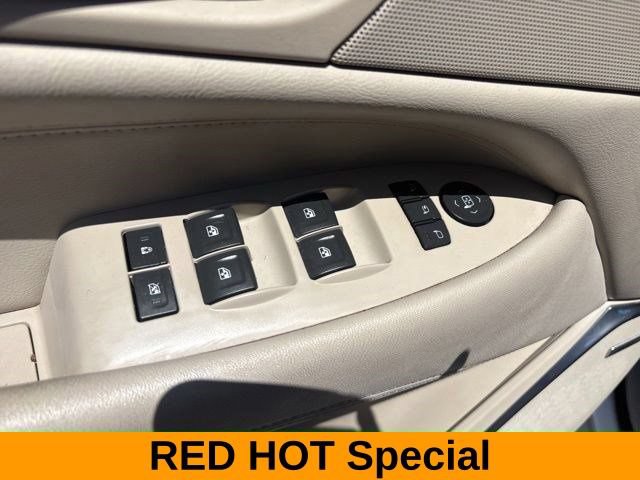 Used 2018 Cadillac Escalade ESV Luxury AWD/4WD image 14