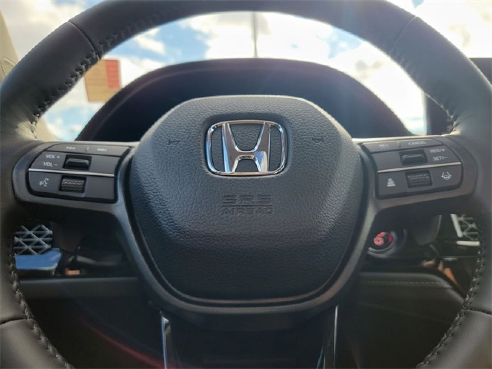 Used 2024 Honda Accord EX-L image 18