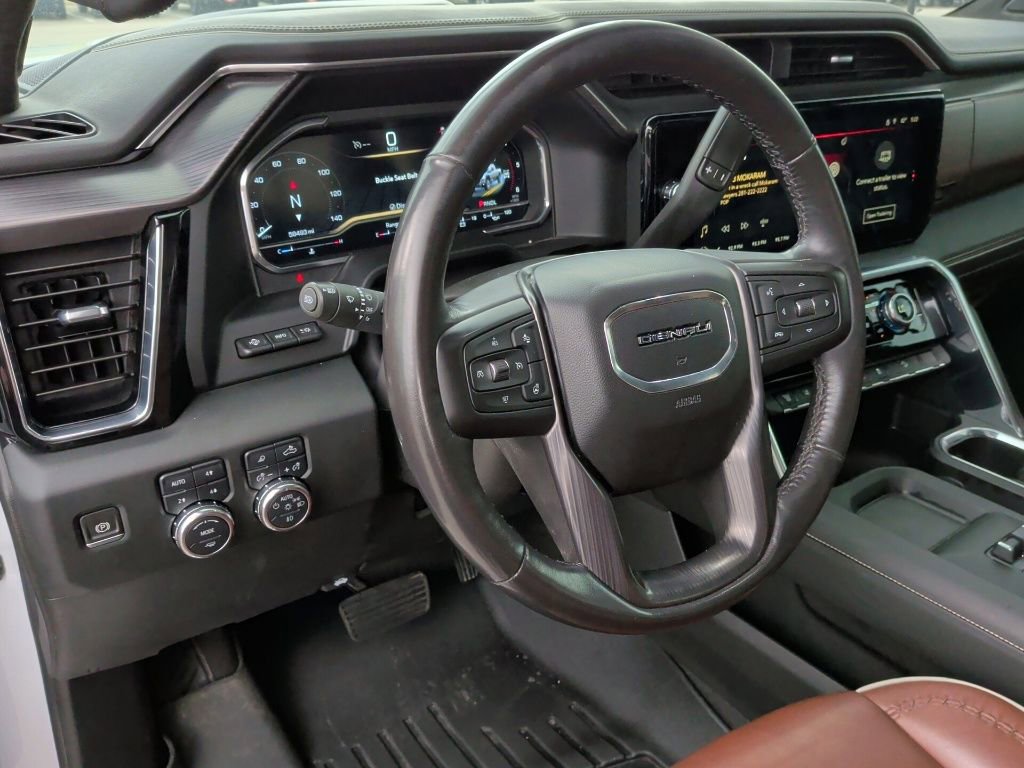 Used 2024 GMC Sierra 2500 Denali Ultimate image 15