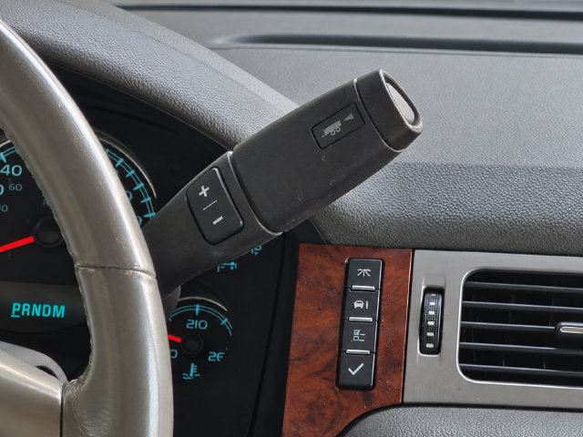 Used 2013 Chevrolet Tahoe LT w/ Texas Edition RWD image 25
